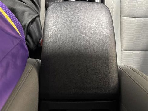 Used 2019 Toyota Tacoma SR5 image 13