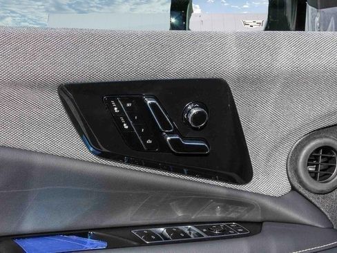 New 2026 Cadillac Optiq Sport 1 AWD/4WD image 27