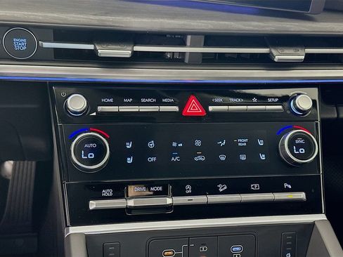 New 2026 Hyundai Santa Fe Limited FWD image 14