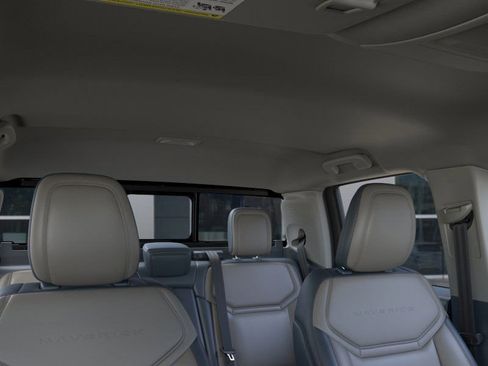 New 2025 Ford Maverick Lariat image 14