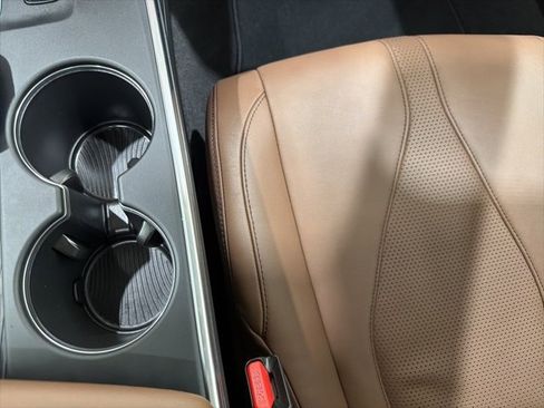 Certified 2023 Acura TLX w/ Technology Package image 40