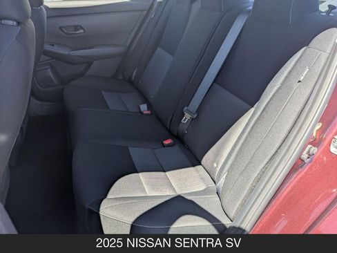 Used 2025 Nissan Sentra SV FWD image 15