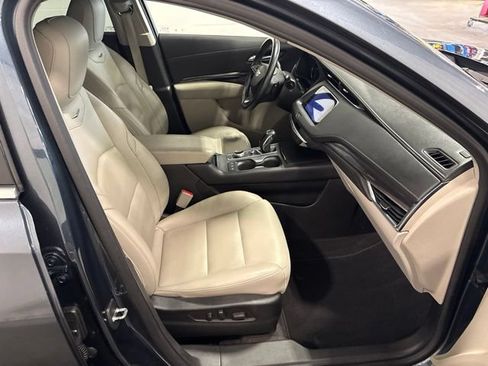 Used 2019 Cadillac XT4 Luxury w/ Cold Weather Package FWD image 42