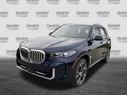 New 2026 BMW X5 sDrive40i image 5