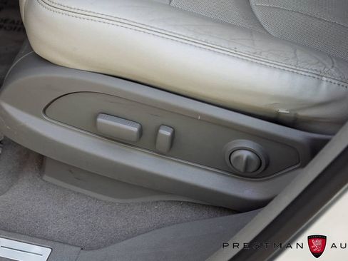 Used 2017 Chevrolet Traverse Premier AWD/4WD image 24