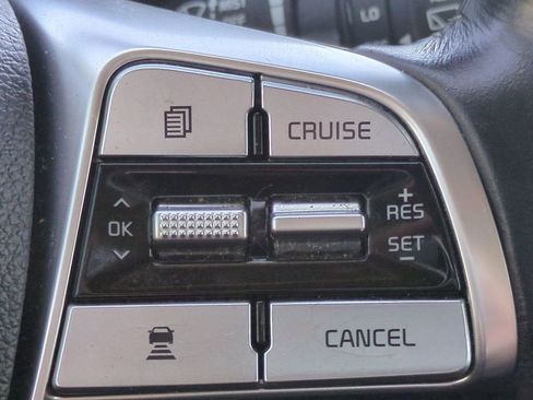 Used 2022 Kia Telluride EX w/ EX Premium Package image 28