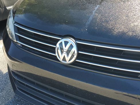 Used 2016 Volkswagen Jetta S FWD image 5