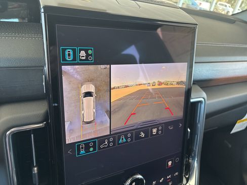 New 2026 GMC Yukon XL Denali image 23