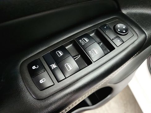 Used 2021 Jeep Grand Cherokee Limited w/ Quick Order Package 28K 80th AWD/4WD image 25