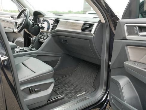 Certified 2023 Volkswagen Atlas SEL AWD/4WD image 21