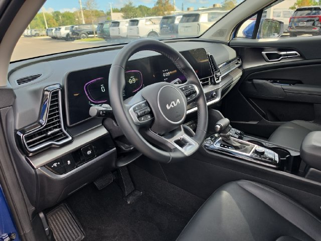 Certified 2025 Kia Sportage EX FWD image 13