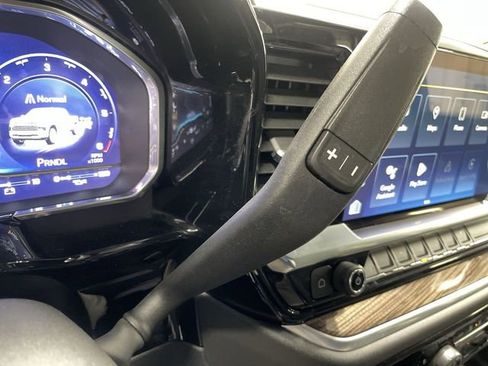 Used 2023 Chevrolet Silverado 1500 LT image 20