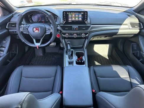 Used 2019 Honda Accord Sport image 29