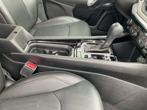 Used 2022 Jeep Compass Limited image 14