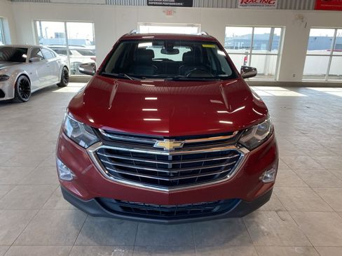 Used 2018 Chevrolet Equinox Premier image 8