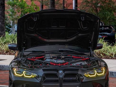 Used 2022 BMW M3 Competition w/ M Carbon Exterior Package AWD/4WD image 12
