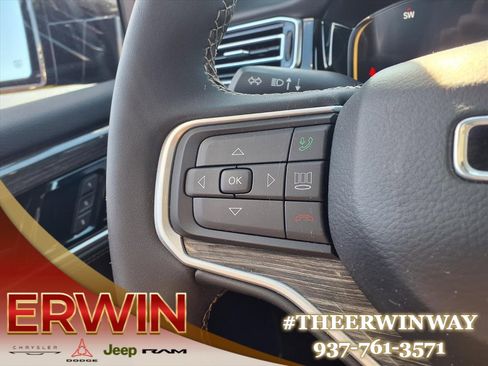 Used 2022 Jeep Wagoneer Series II w/ Premium Group I image 26