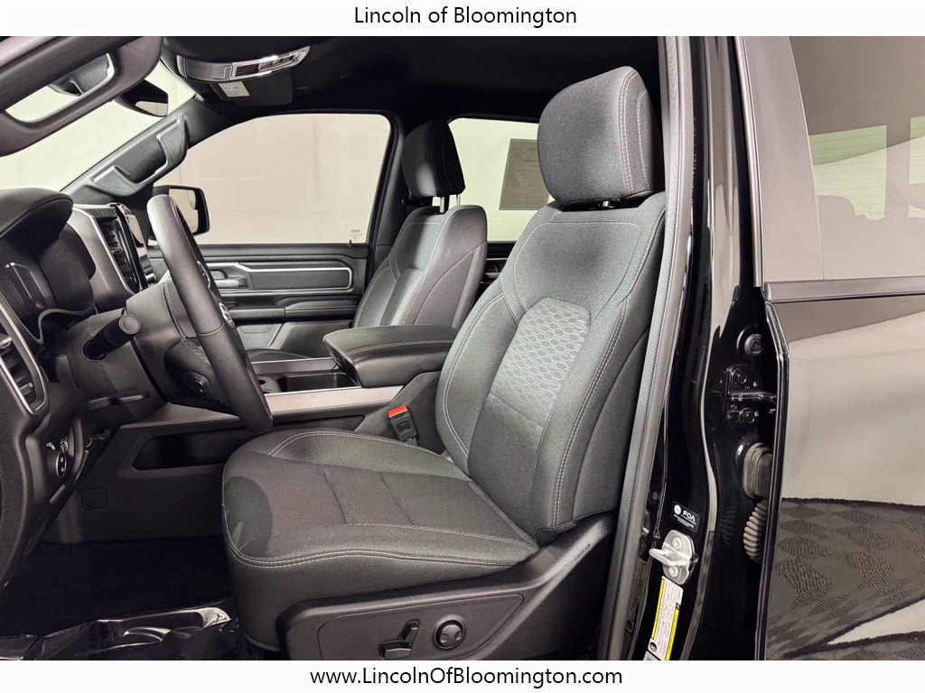 Used 2025 RAM 1500 Big Horn AWD/4WD image 17