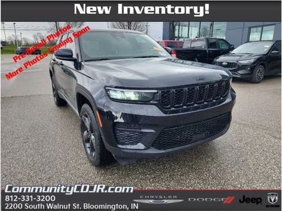 Used 2023 Jeep Grand Cherokee Altitude