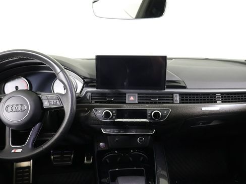 Used 2022 Audi S5 Premium image 39