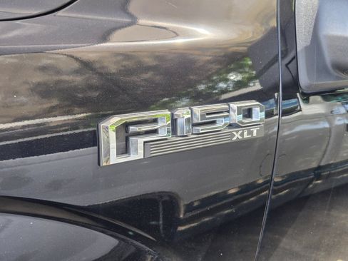 Used 2018 Ford F150 XLT w/ Equipment Group 302A Luxury AWD/4WD image 6