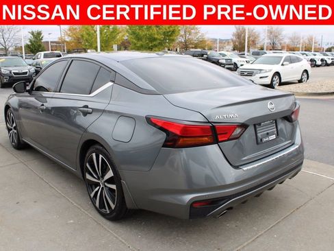 Certified 2022 Nissan Altima 2.5 SR image 5