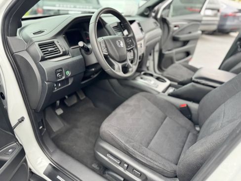 Used 2022 Honda Pilot Sport image 9