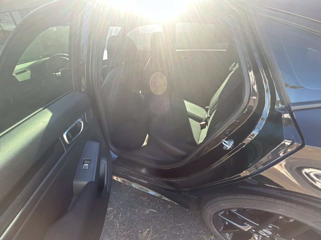 Used 2023 Honda Civic Sport image 14