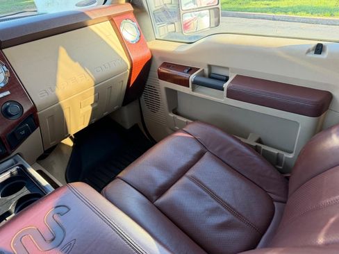 Used 2014 Ford F350 King Ranch image 17