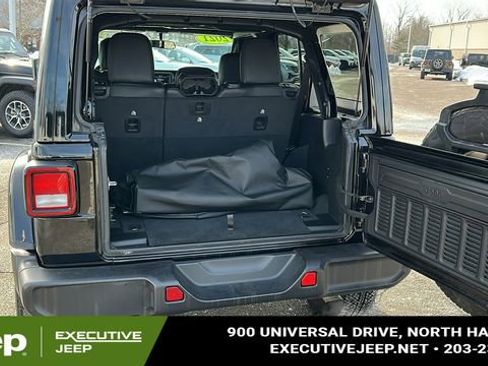 Used 2021 Jeep Wrangler Unlimited Sahara image 27