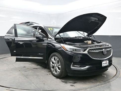 Used 2021 Buick Enclave Avenir w/ Avenir Technology Package AWD/4WD image 45