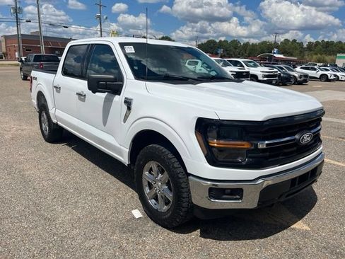 Used 2024 Ford F150 XLT w/ Tow/Haul Package AWD/4WD image 1