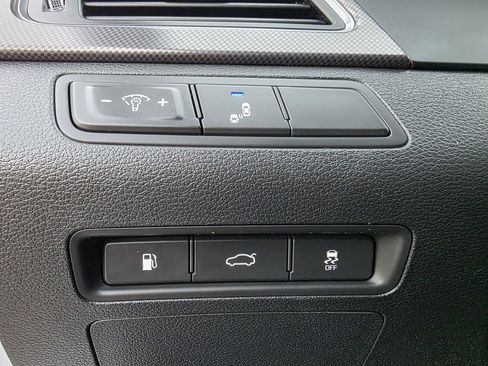 Used 2016 Hyundai Sonata Sport w/ Option Group 03 FWD image 30