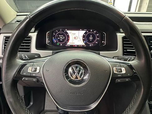 Used 2019 Volkswagen Atlas SEL Premium image 14