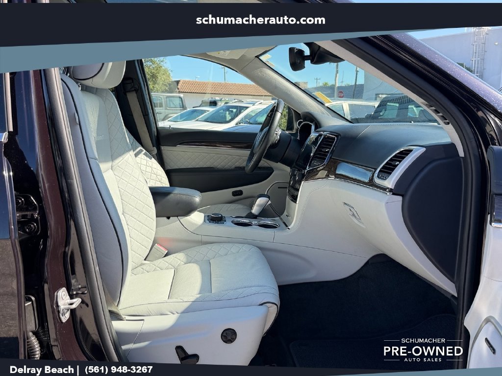 Certified 2020 Jeep Grand Cherokee Summit AWD/4WD image 19