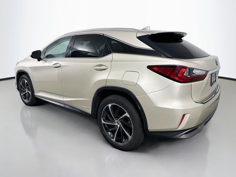 Used 2018 Lexus RX 450h AWD w/ Luxury Package image 5