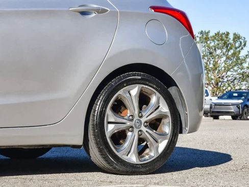 Used 2013 Hyundai Elantra GT w/ Touch & Go Pkg image 11