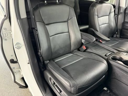 Used 2021 Honda Pilot EX-L image 25