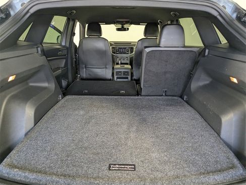 Used 2022 Volkswagen Atlas Cross Sport SE image 27