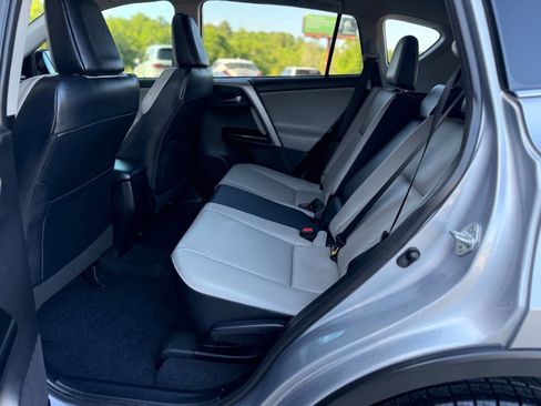 Used 2017 Toyota RAV4 Limited image 20