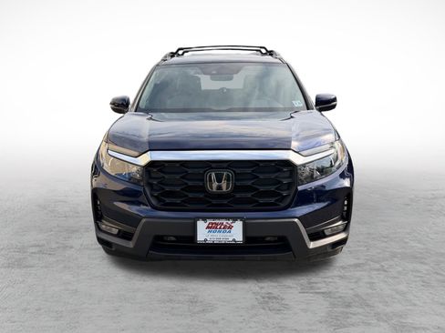 Certified 2024 Honda Passport EX-L image 2