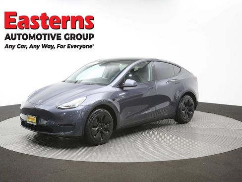 Used 2023 Tesla Model Y Long Range AWD/4WD image 49