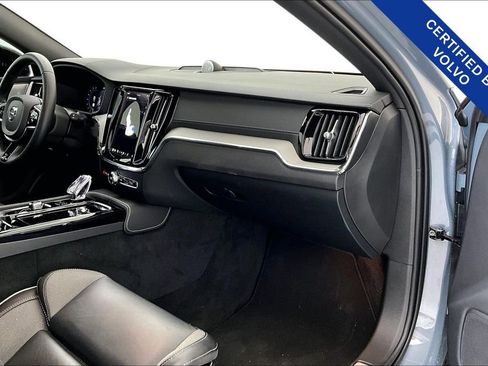 Used 2024 Volvo V60 T8 Polestar image 21