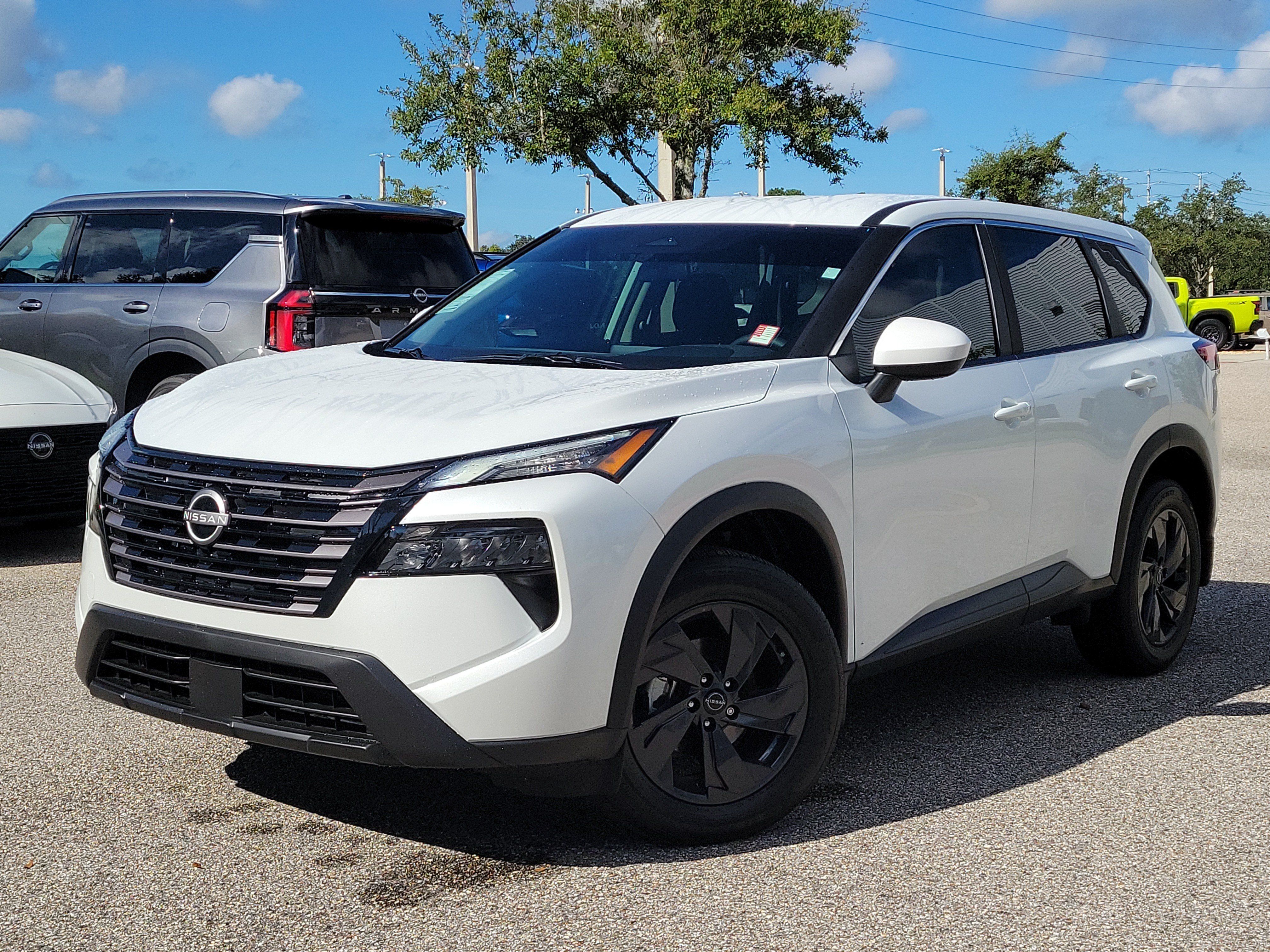 Certified 2026 Nissan Rogue SV w/ Cold Weather Package FWD image 33
