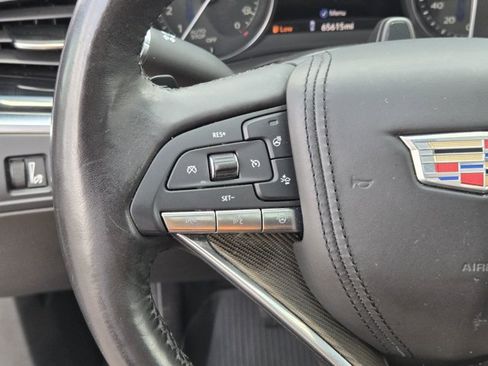 Used 2023 Cadillac XT6 Premium Luxury w/ Platinum Package AWD/4WD image 34