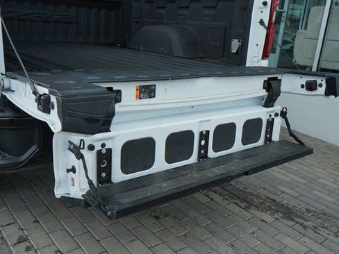 Used 2022 Chevrolet Silverado 1500 ZR2 w/ Technology Package image 14