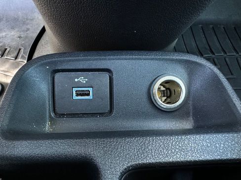 Used 2023 Ford Transit Connect XL FWD image 29