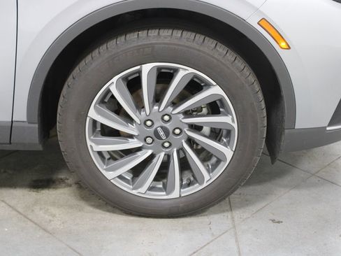 Used 2023 Lincoln Corsair Reserve w/ Equipment Group 201A image 13