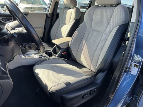Certified 2022 Subaru Forester Premium w/ Popular Package #1 AWD/4WD image 15