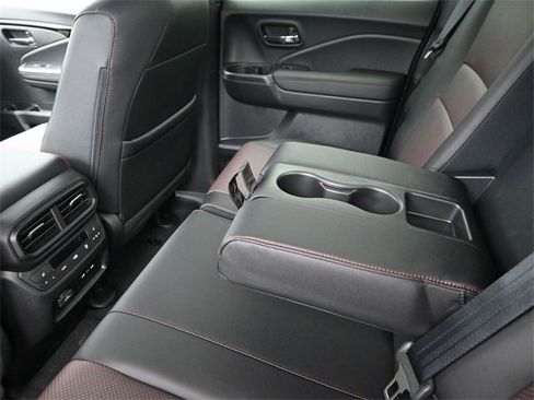 New 2026 Honda Ridgeline Black Edition image 21